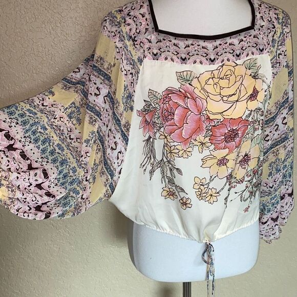 Free People Blue Bile Ivory Batwing Silky Shirt/Top Boho Sz XS - Picture 6 of 11